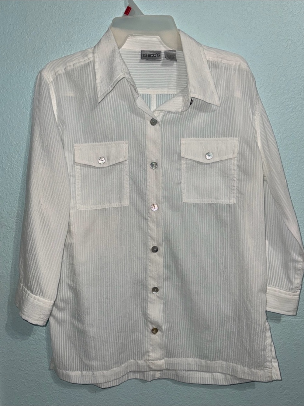 Chico’s women White striped Sheer buttons up shirt 3/4 sleeves size 1/M summer